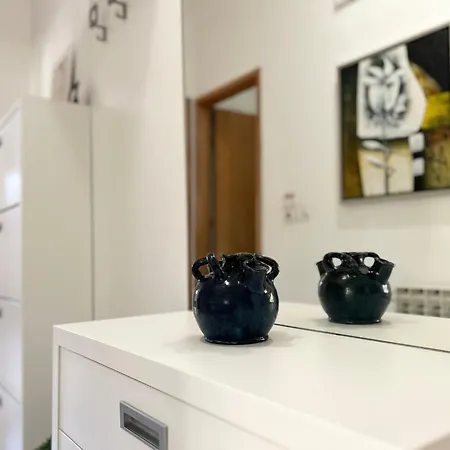 Front Door Hall * Sarajevo