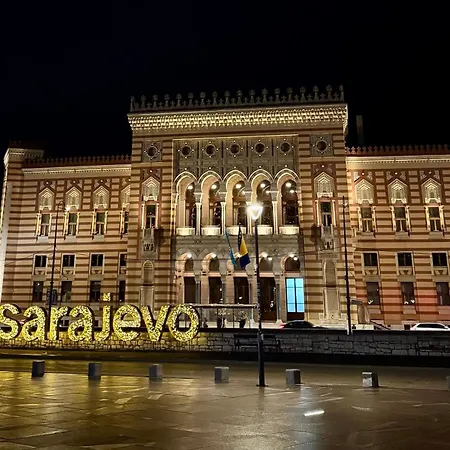 Appartement Front Door Hall