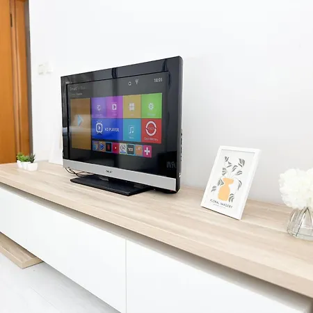 Front Door Hall Appartement Sarajevo